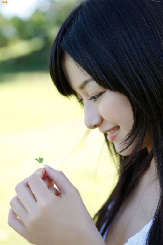 日本美女性感写真 日本美女小泉麻耶甜美气质性感图片