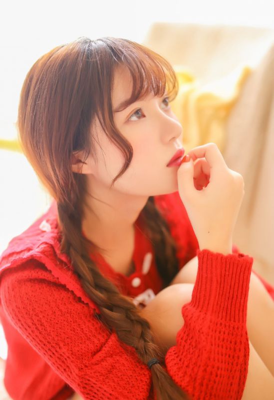 日系麻花辫少女可爱私房照小清新写真