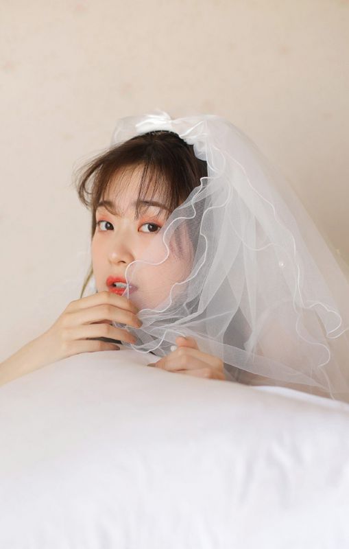 成熟冷艳美女大胆诱人内衣女人下面宅福利性感图片