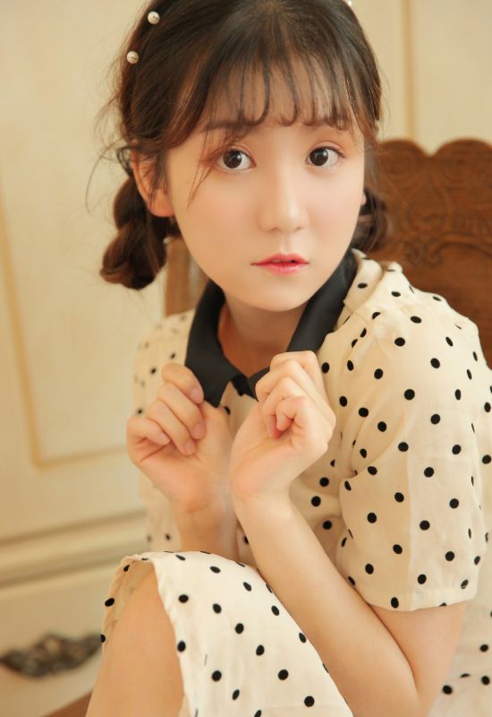 童颜萝莉稚嫩可爱娇羞甜美清纯私房美女写真图片