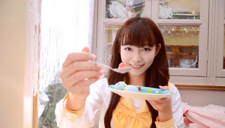 清纯美女许佳琪可爱迷人写真照