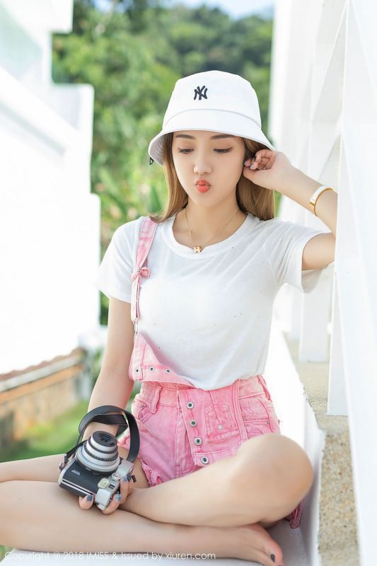 新人模特美琪vicky 颜值与气质兼具