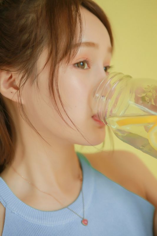 体操部浪荡少女春光泄露福利内衣大胆人体艺术