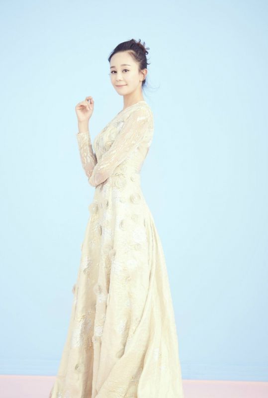 靓丽漂亮淑女海陆浪漫精致长裙小清新写真图片