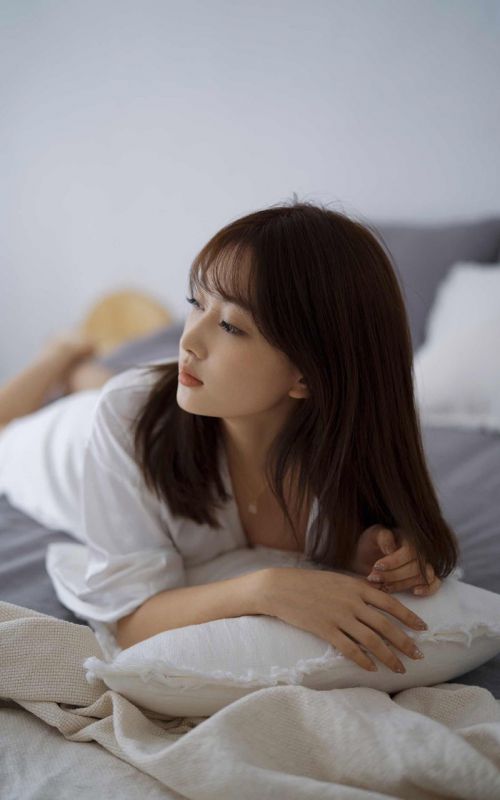 浴袍美女居家美腿御姐挑逗诱惑私房写真图片