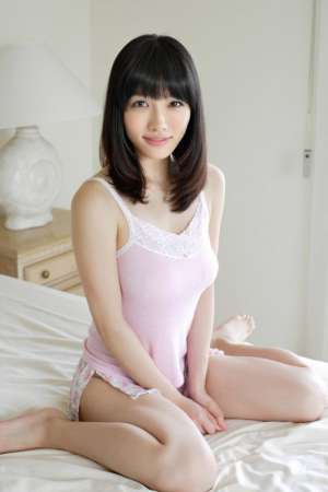 日本美女今野杏南私房内衣诱惑