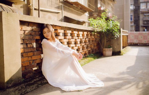 精灵美少女夏日迷人写真