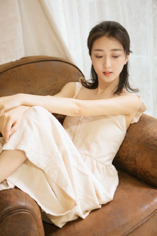 宅男女神私房超短裙白色内衣清纯唯美写真