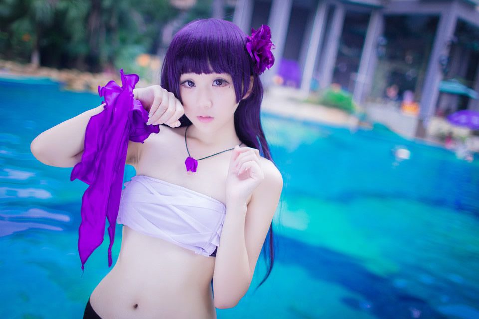 泳装少女户外性感写真集