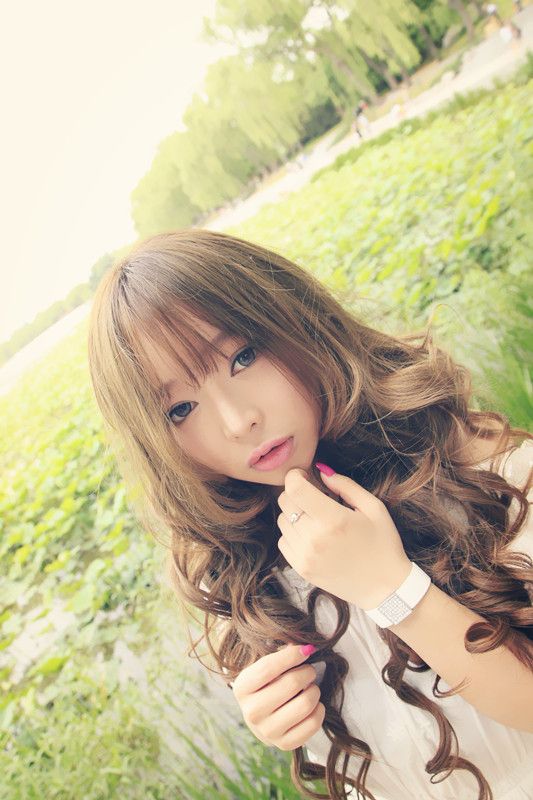 氧气女孩裴紫绮夏日迷人写真
