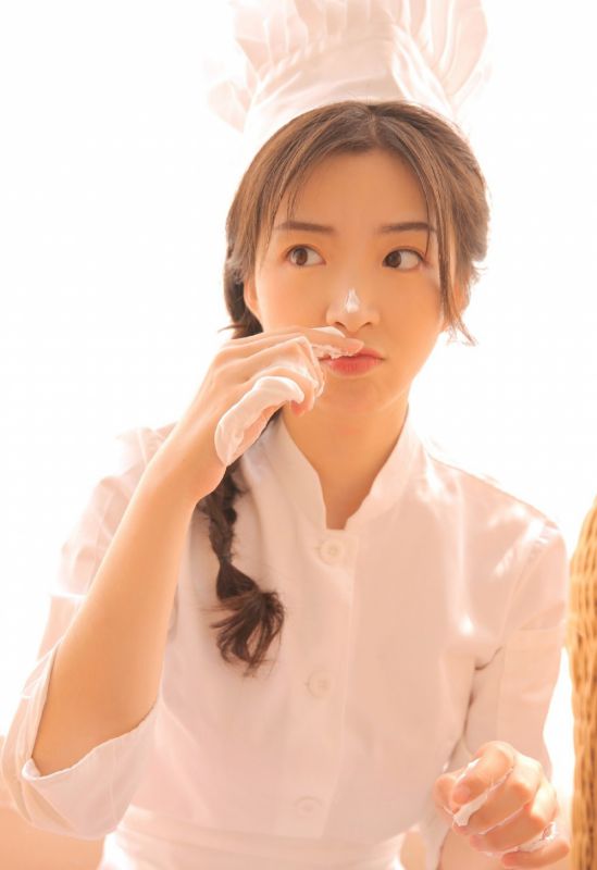 日本短发萝莉连衣裙大和抚子气质写真