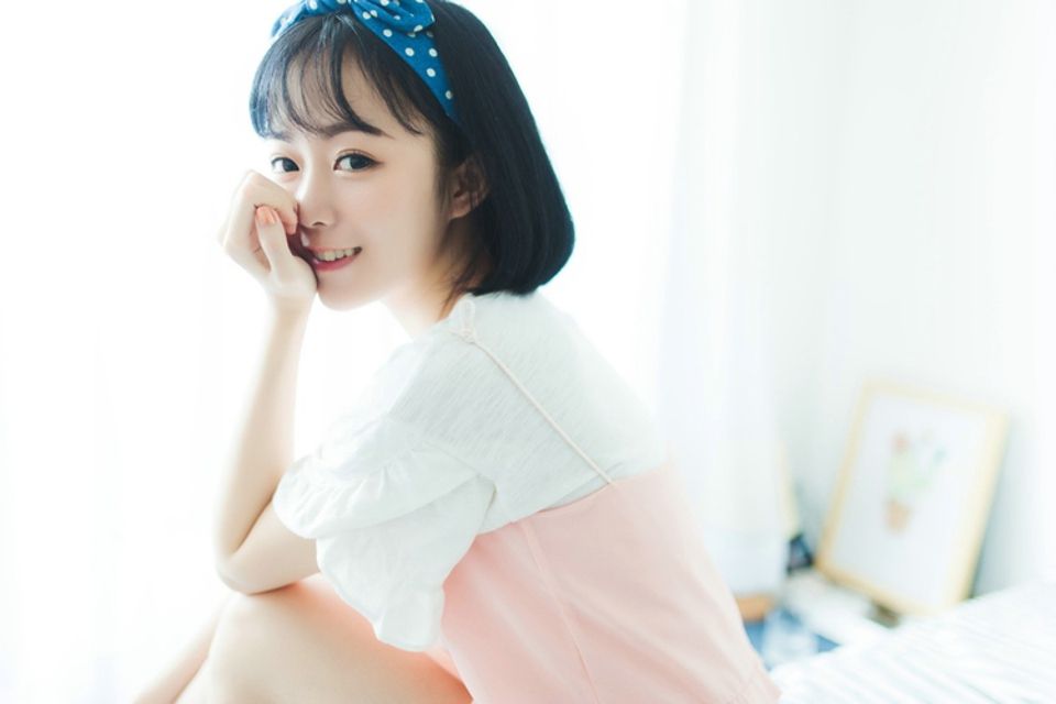 无辜大眼清纯明媚萌妹私房高清图片