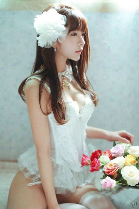 韩国少女yurisa甜美长相惹人爱