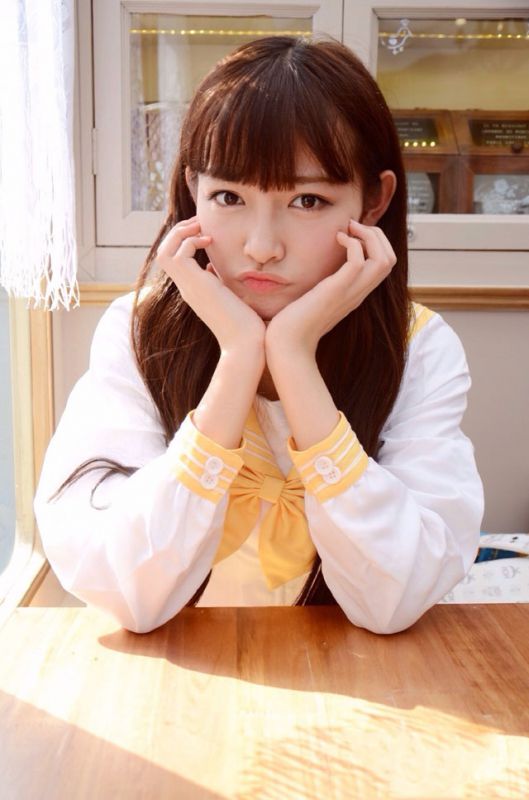 清纯美女许佳琪可爱迷人写真照