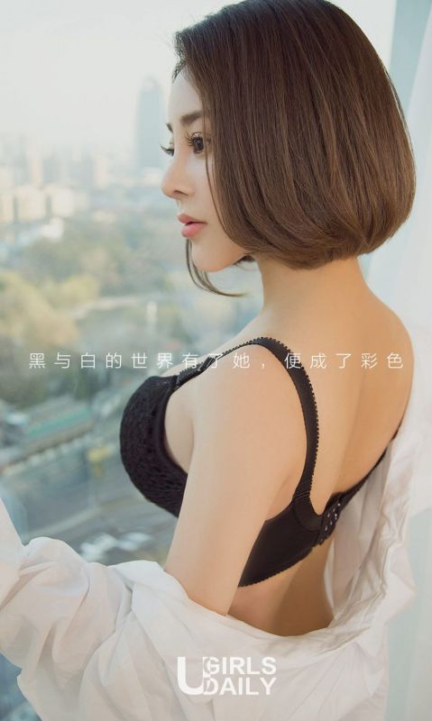 短发时尚嫩模爆乳内衣翘臀性感风骚西西人体图片