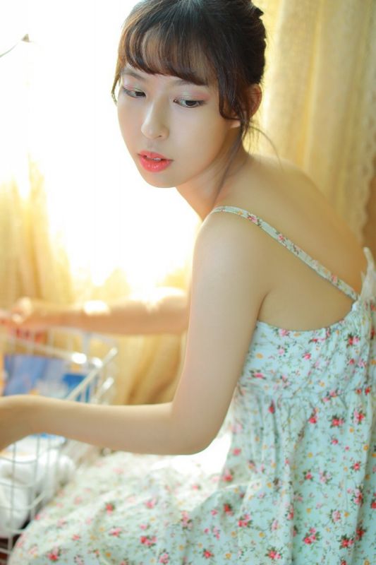 大胆娇妻私房火辣风骚人体艺术诱惑写真