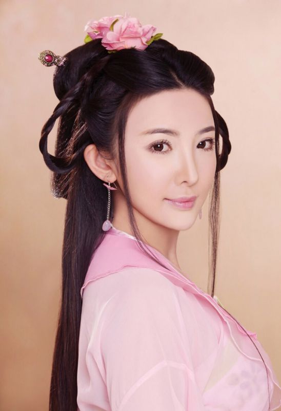 古装美女胡恩绮高清写真