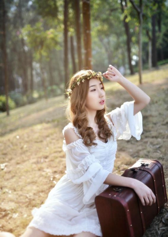 白衣少女森林唯美写真集