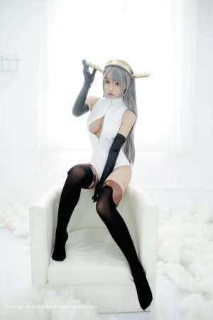 90后美胸美女柳侑绮COS性感酥胸诱惑