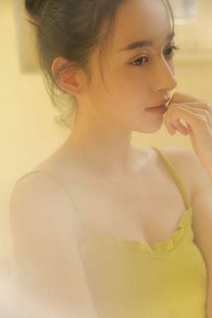宅男女神私房酥胸长裙小清新少女写真