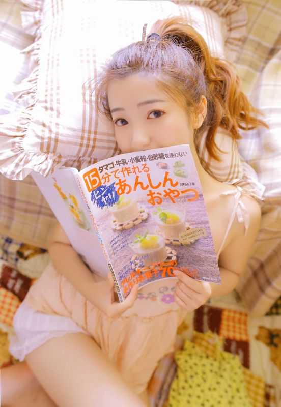 宅男女神花环唯美梦幻冷艳迷人写真