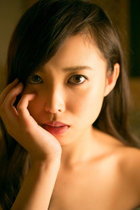 日本少女中岛早贵私房迷人写真集