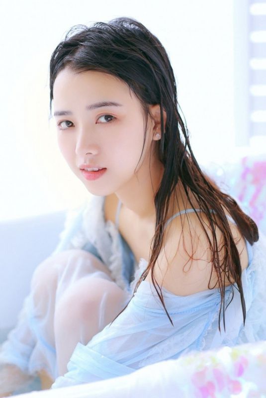西西湿身美女御姐唯美人体艺术摄影性感写真