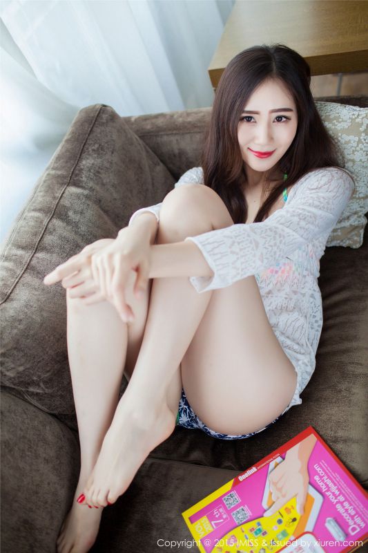 巨乳美女SISY思私房性感内衣大胆写真