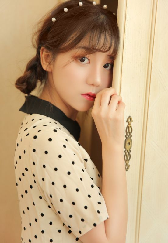 童颜萝莉稚嫩可爱娇羞甜美清纯私房美女写真图片