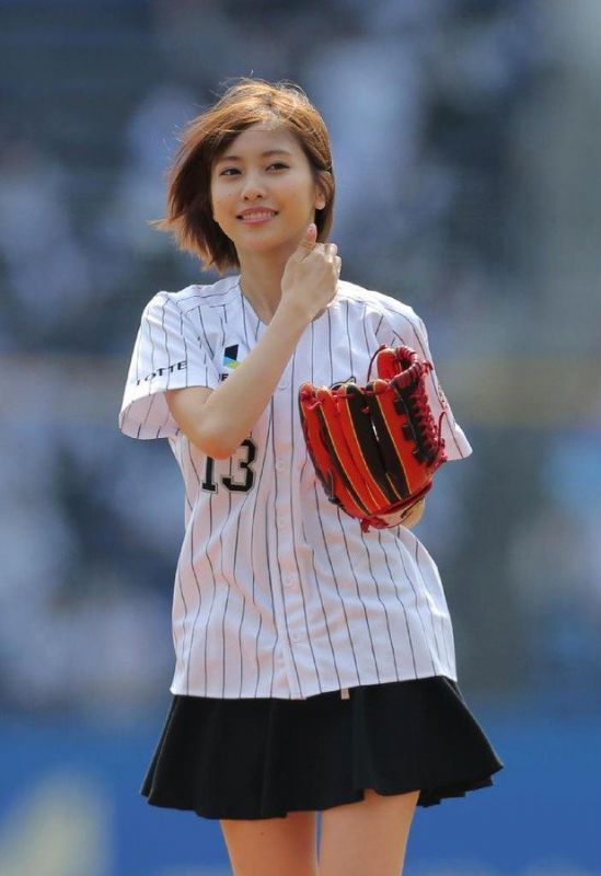 人气偶像美少女佐野雏子摄影写真图集