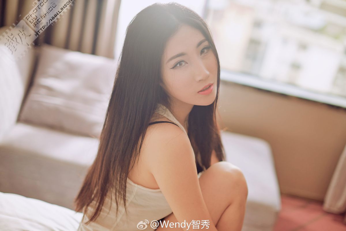 清水长发美女Wendy智秀微博诱惑写真