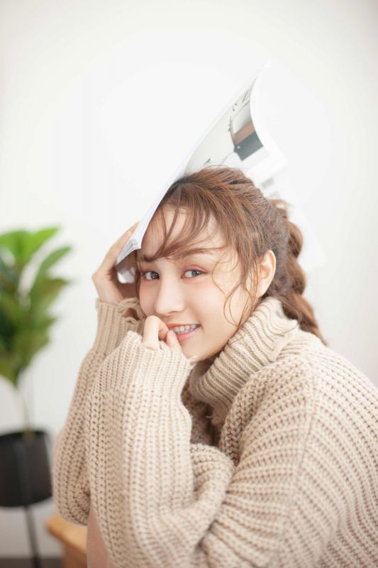 混血美女网红火辣白皙性感养眼极品尤物写真