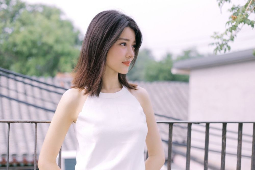 极品运动短发少女活力元气清纯白嫩氧气图库