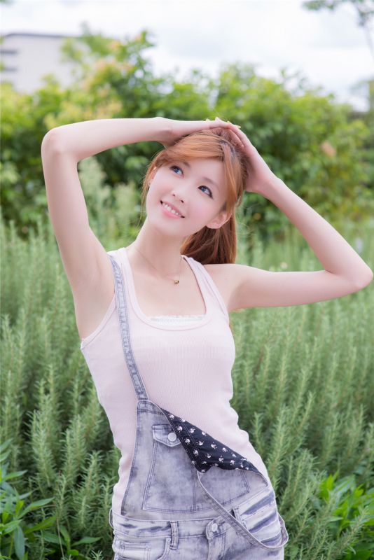 清纯女生Kila晶晶唯美高清外拍