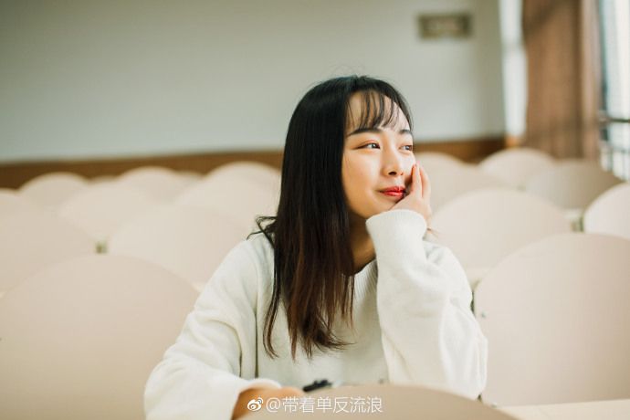 校园清纯学生妹素人少女小清新写真图片