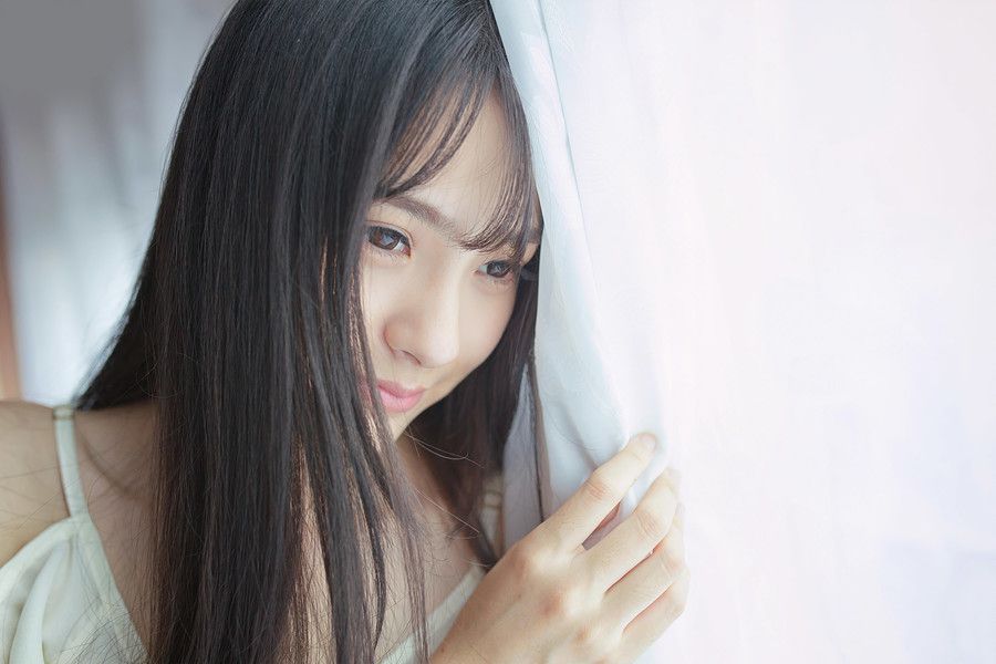 可爱少女私房卖萌写照