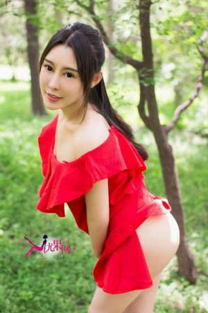 尤果网美女Rita户外性感诱惑写真集