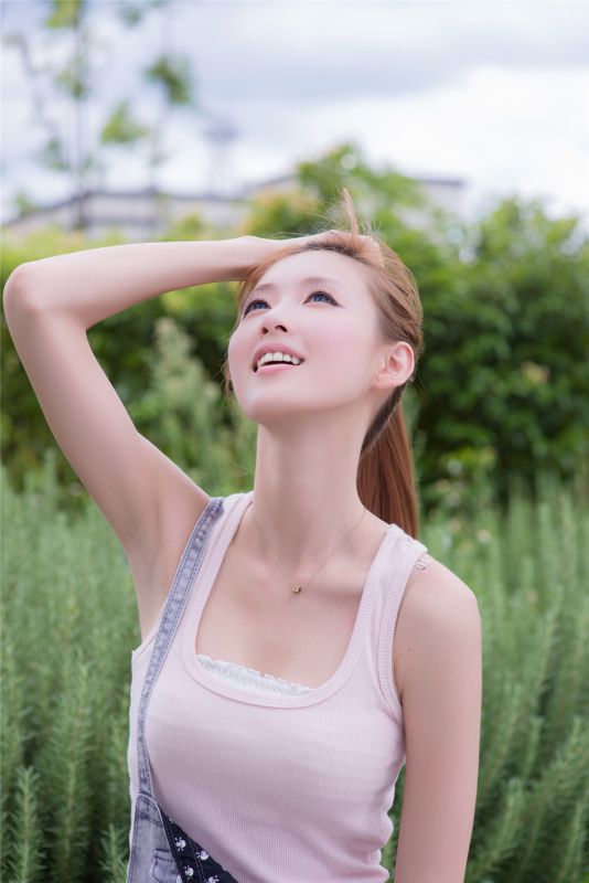 清纯女生Kila晶晶唯美高清外拍