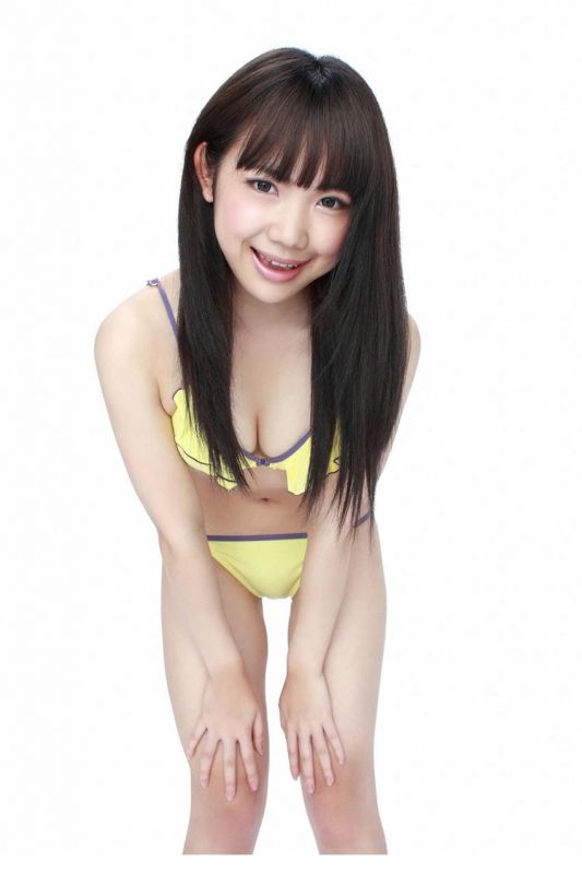 黄色比基尼美女私房性感照