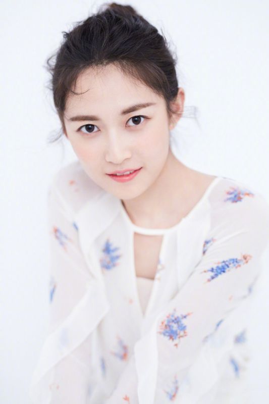 白净女孩陈钰琪小清新自然养眼清纯图片