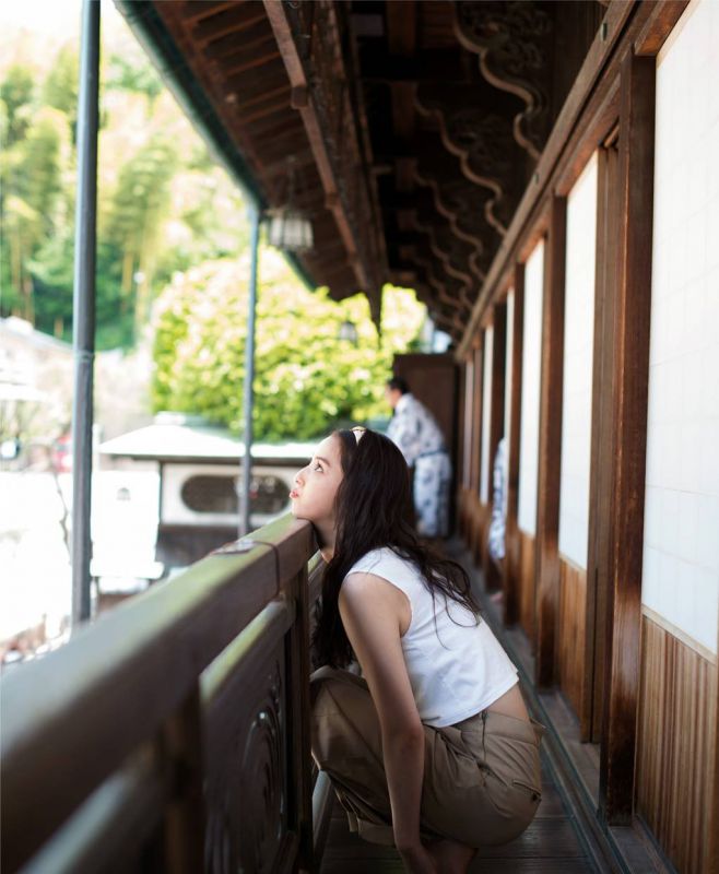 日本人气模特佐佐木希性感写真图片