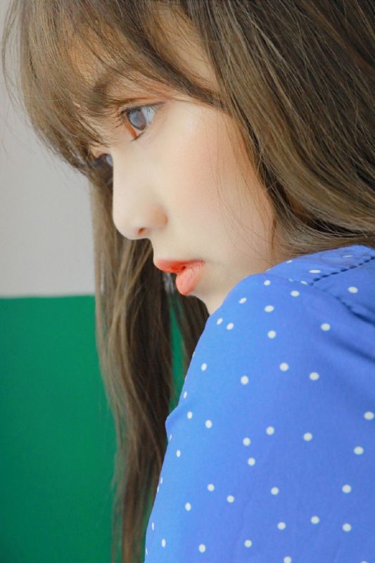 韩国美女梦幻香艳童颜个人艺术照写真