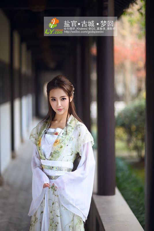清纯氧气美女刘倩妤Khaleesi古装养眼图片