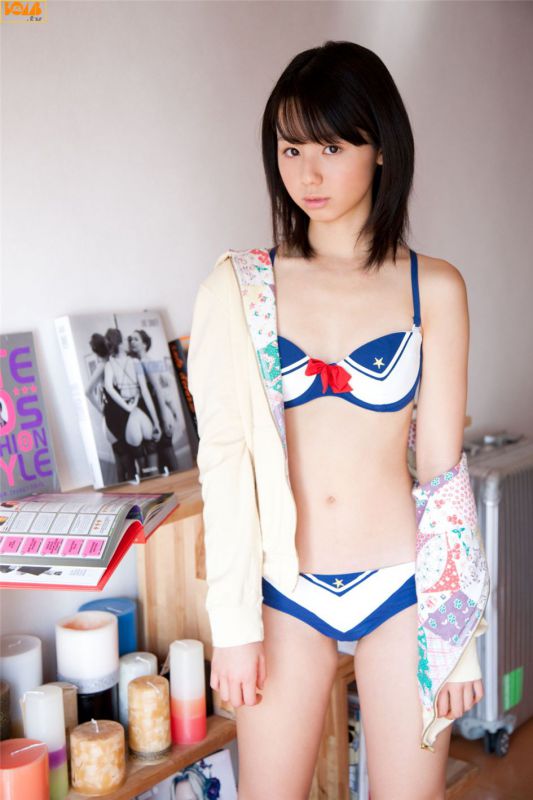日本美女性感写真 日本美女小泉麻耶甜美气质性感图片