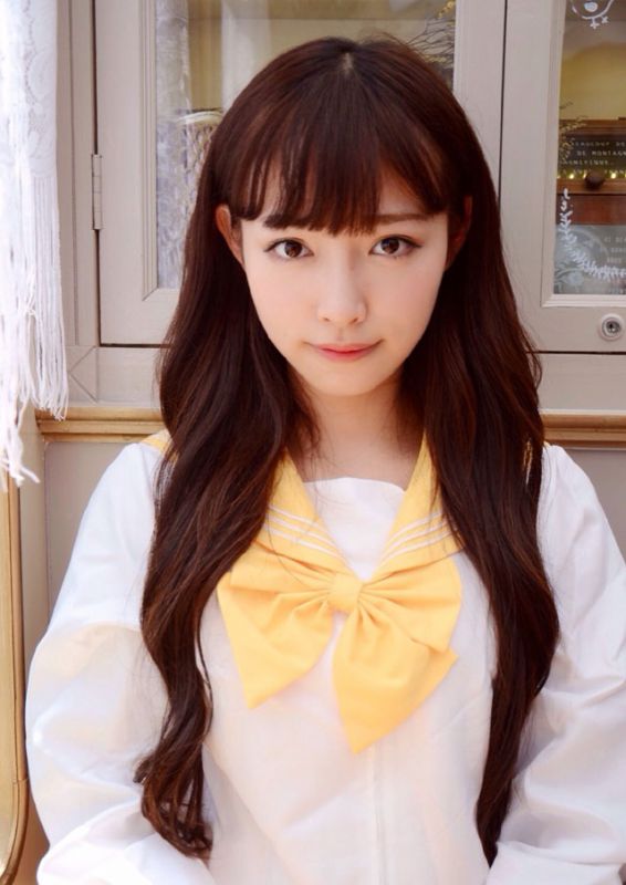清纯美女许佳琪可爱迷人写真照