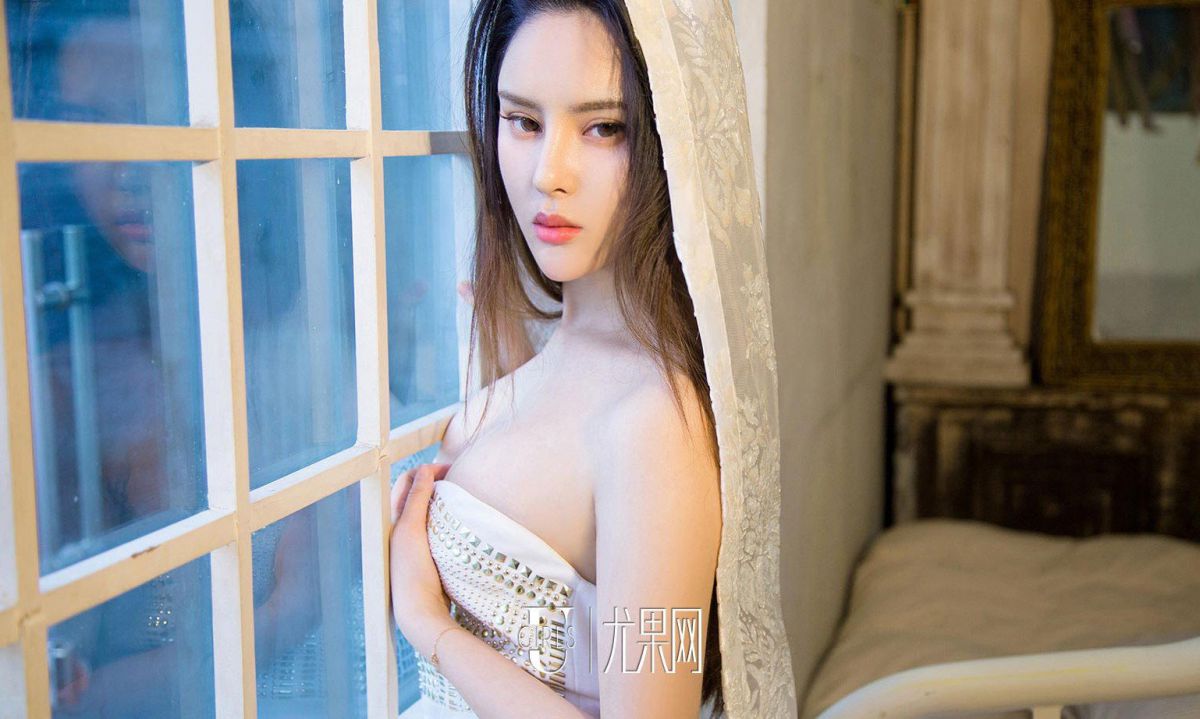 极品美女图片谭睿琪养眼写真
