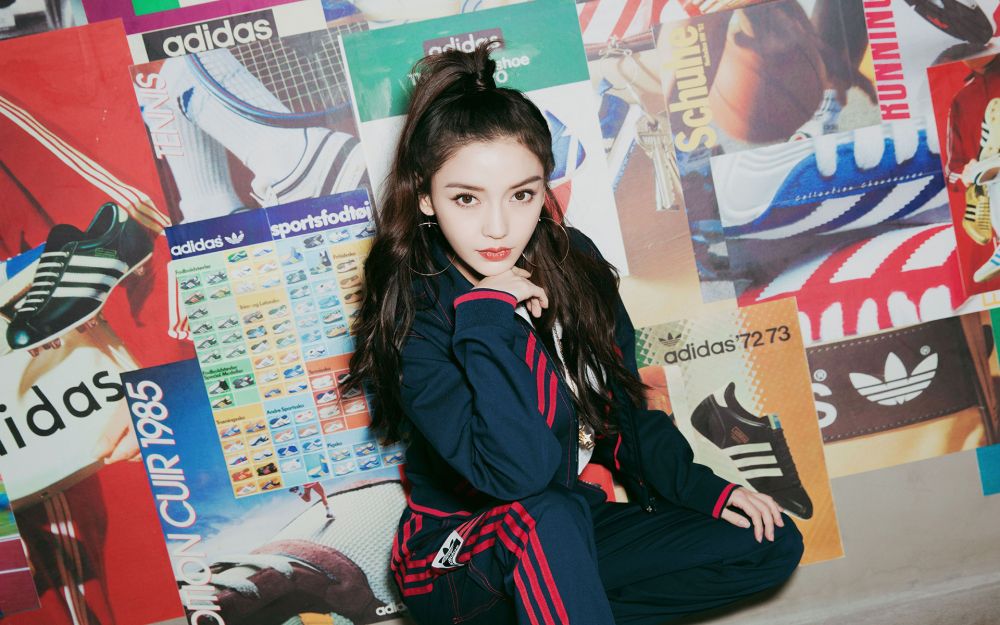 运动服美女angelababy街头个性帅气明星写真图片