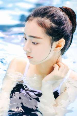 校园比基尼美少女湿身美乳诱惑大尺度死库水图片