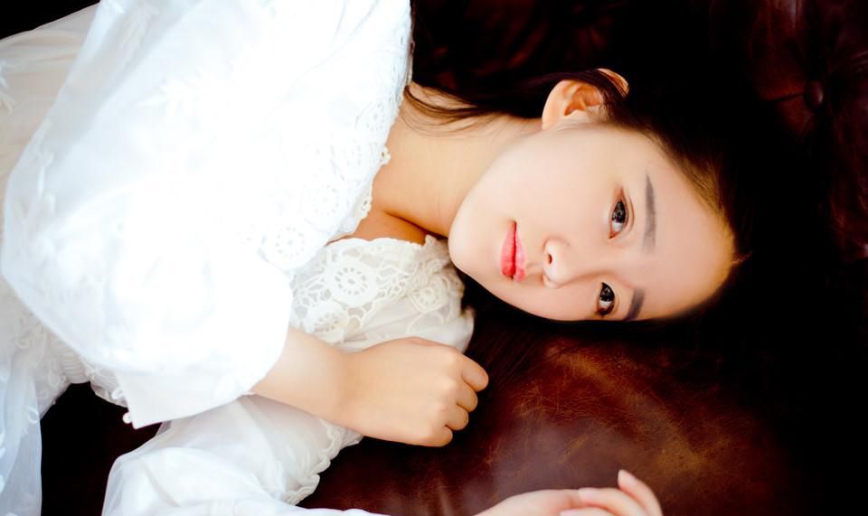 90后清纯美女唯美写真