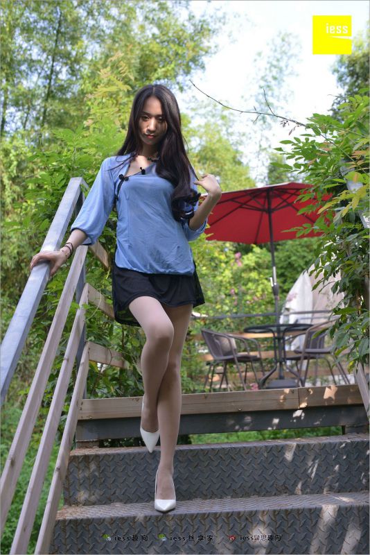 美西 《阳光爆炒荷尔蒙》美腿丝足写真套图